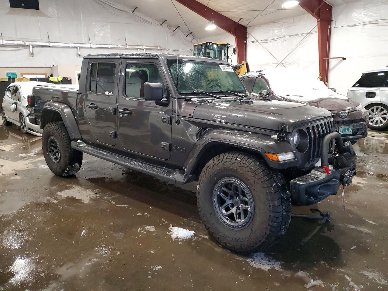 2021 JEEP GLADIATOR SPORT photo 4