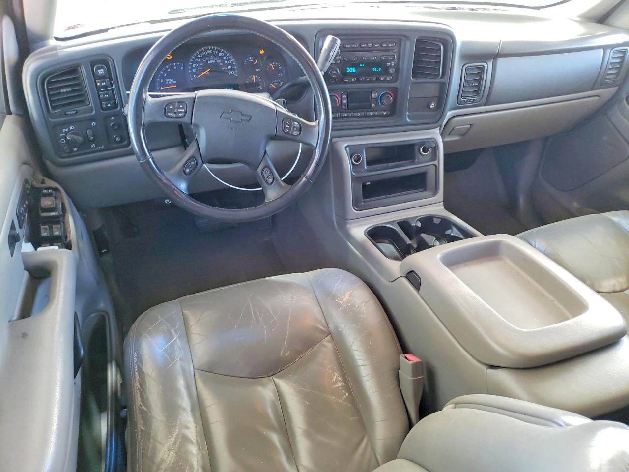 2005 CHEVROLET AVALANCHE K1500 photo 8