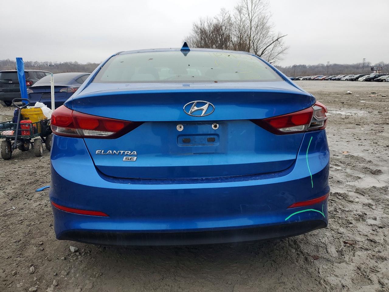 2017 HYUNDAI ELANTRA SE photo 6