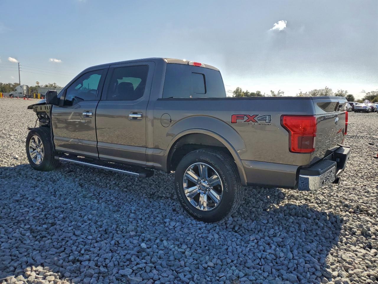 2018 FORD F150 SUPERCREW photo 2