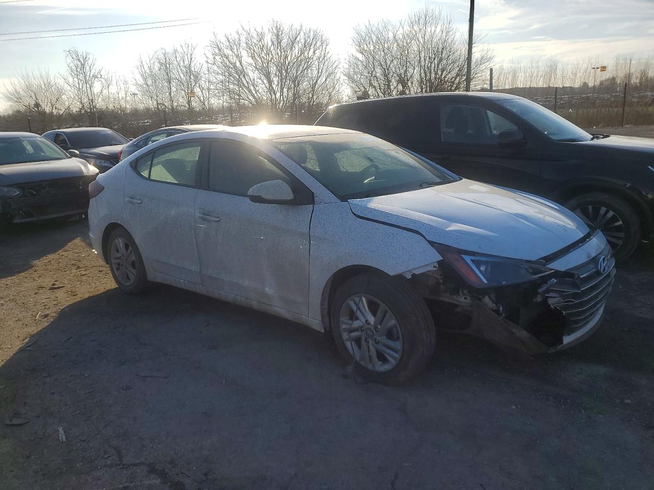 2020 HYUNDAI ELANTRA SEL photo 4