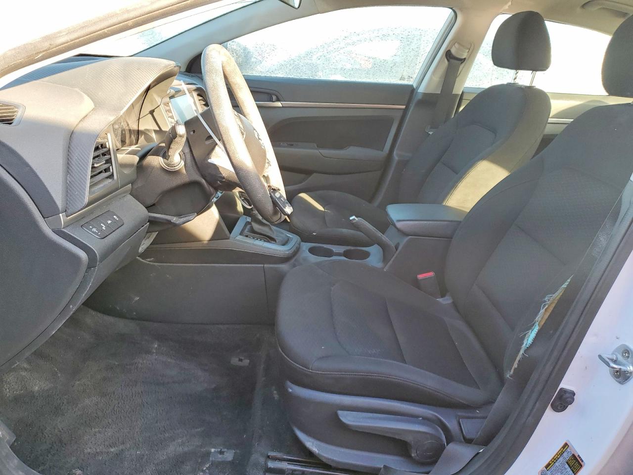 2020 HYUNDAI ELANTRA SEL photo 7