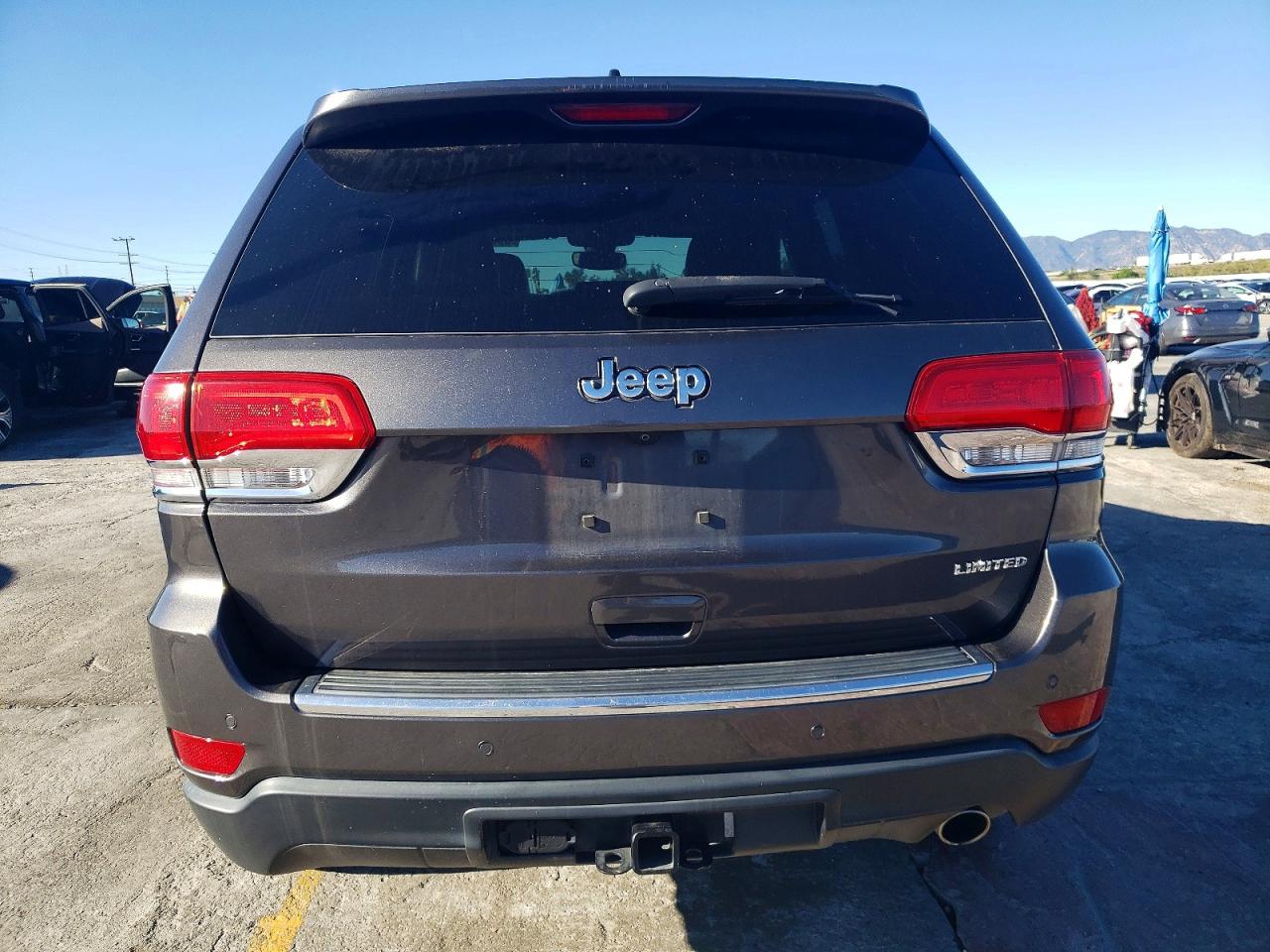 2019 JEEP GRAND CHEROKEE LIMITED photo 6