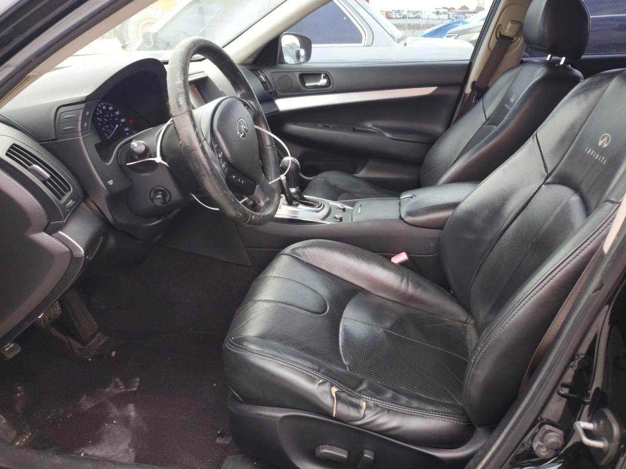 2013 INFINITI G37 BASE photo 7
