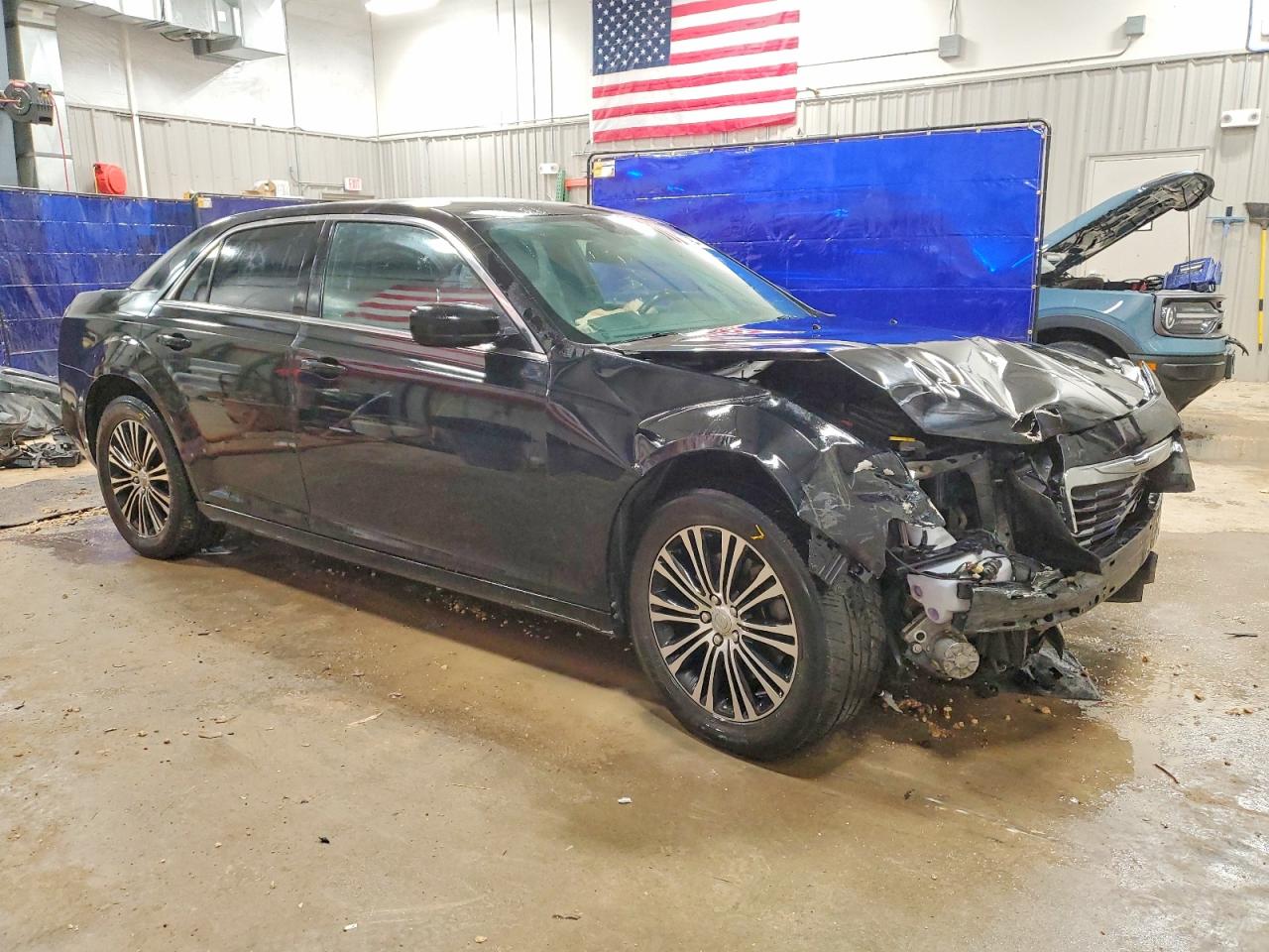 2014 CHRYSLER 300 S photo 4