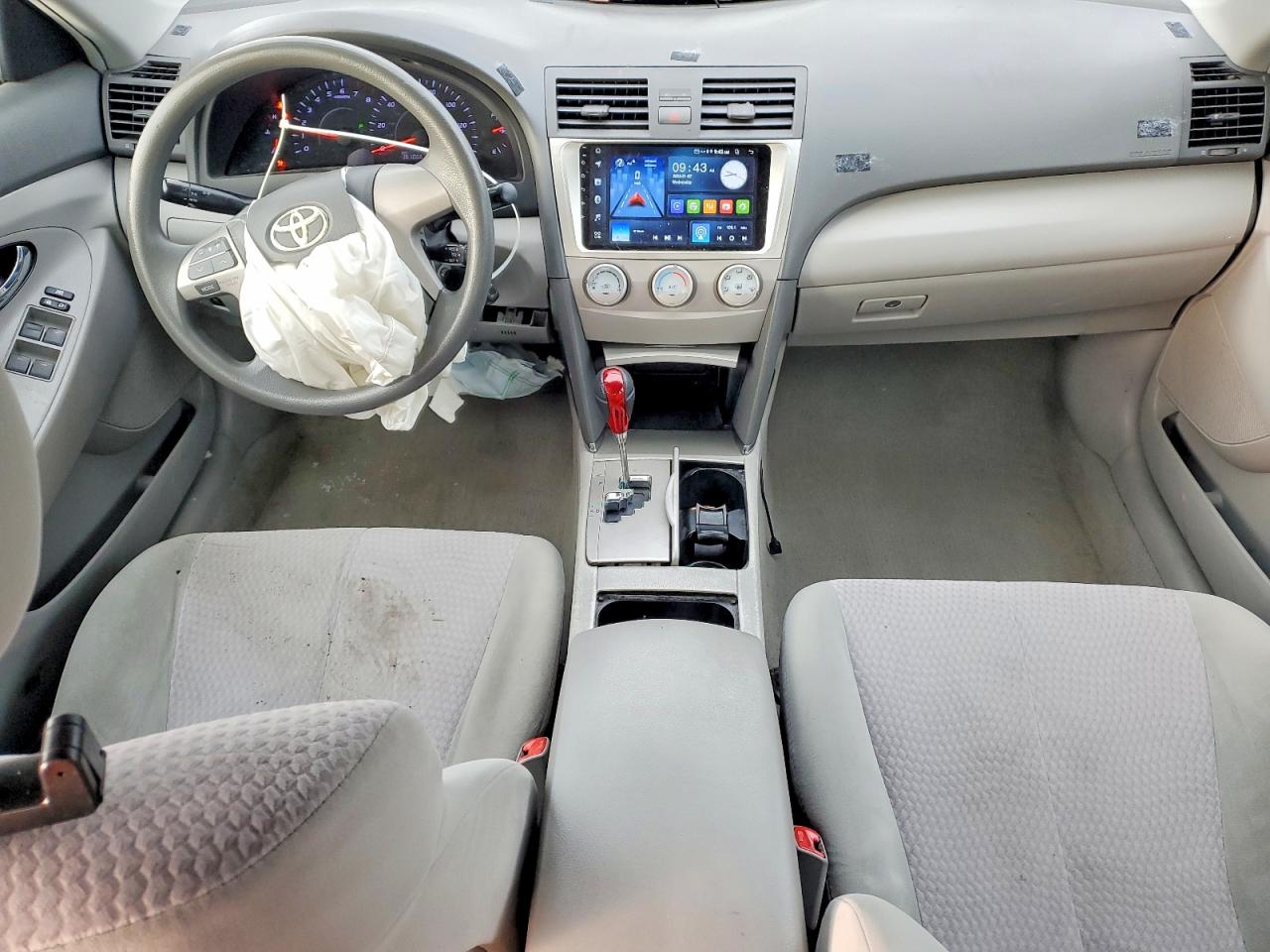 2011 TOYOTA CAMRY BASE photo 8