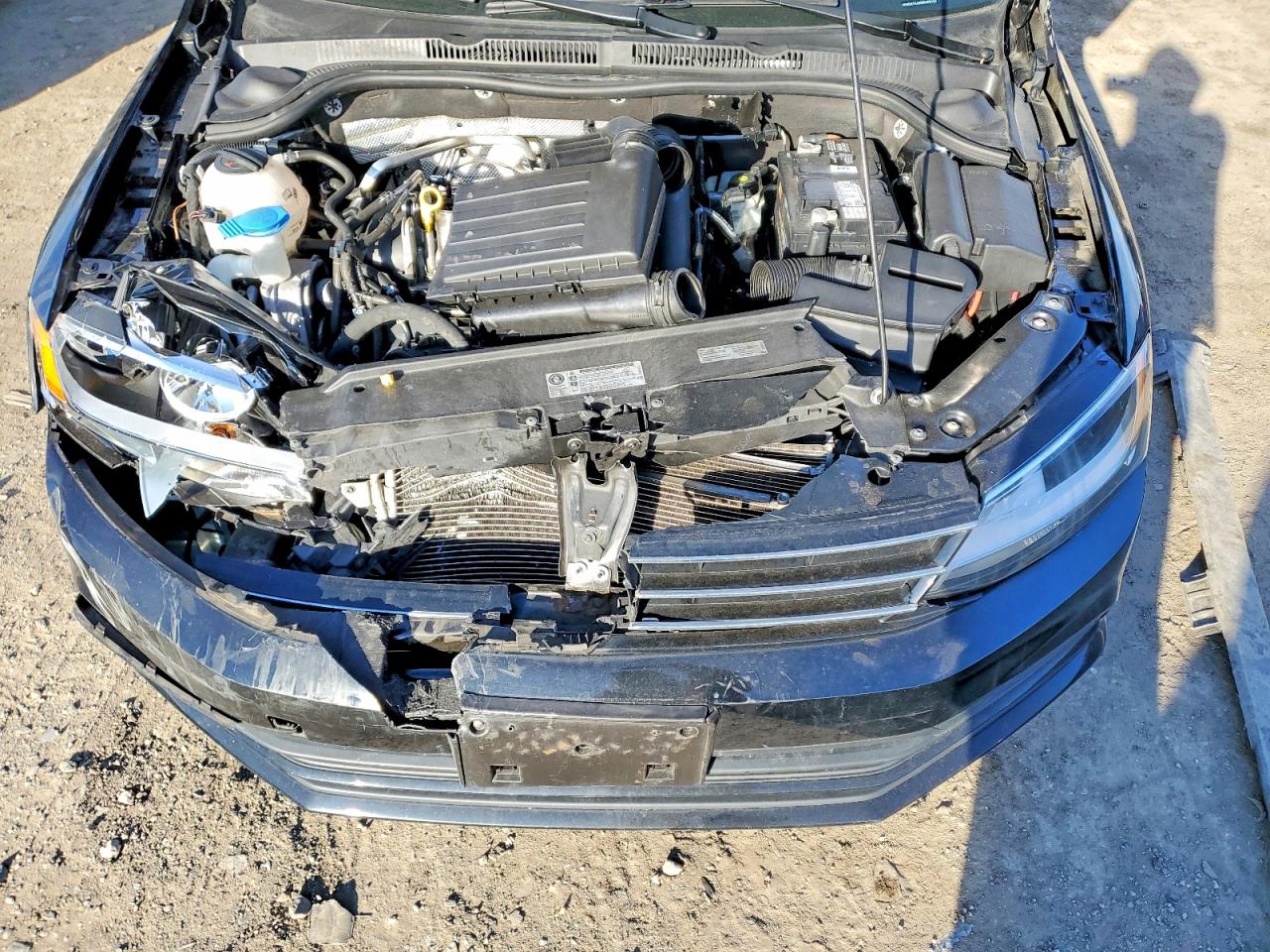 2016 VOLKSWAGEN JETTA SE photo 11