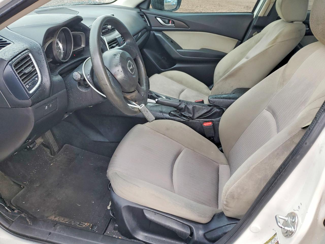 2014 MAZDA 3 SV photo 7