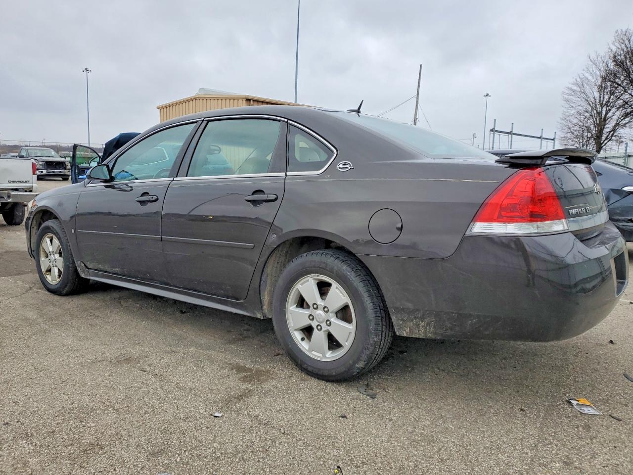 2009 CHEVROLET IMPALA 1LT photo 2