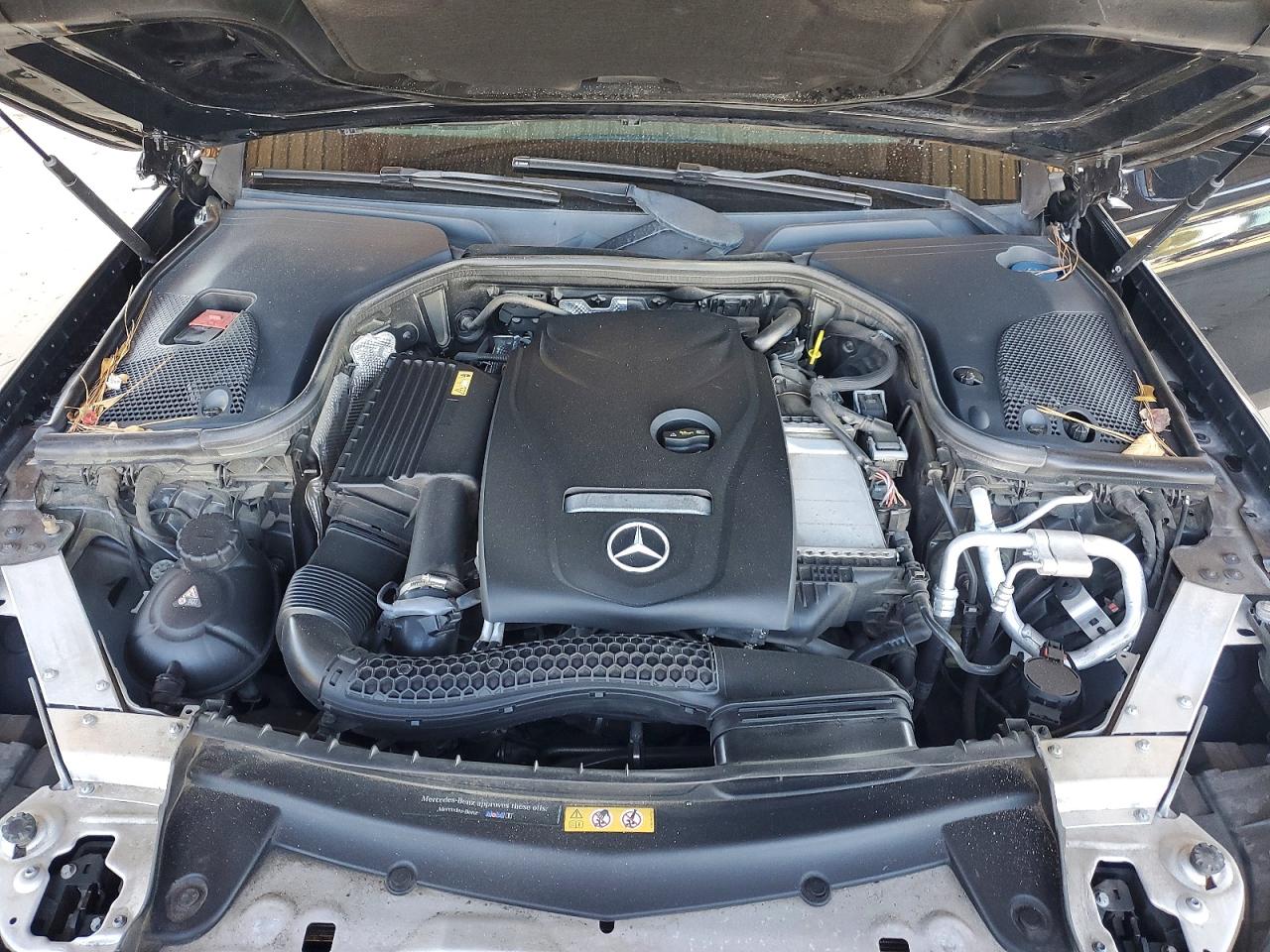 2017 MERCEDES-BENZ E 300 photo 11