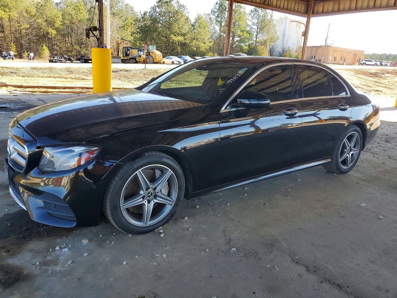 2017 MERCEDES-BENZ E