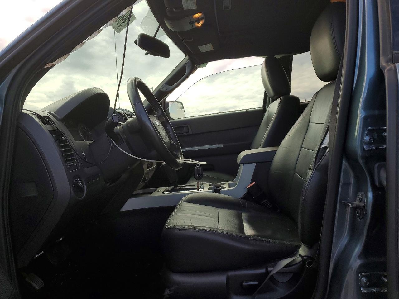 2012 FORD ESCAPE XLT photo 7