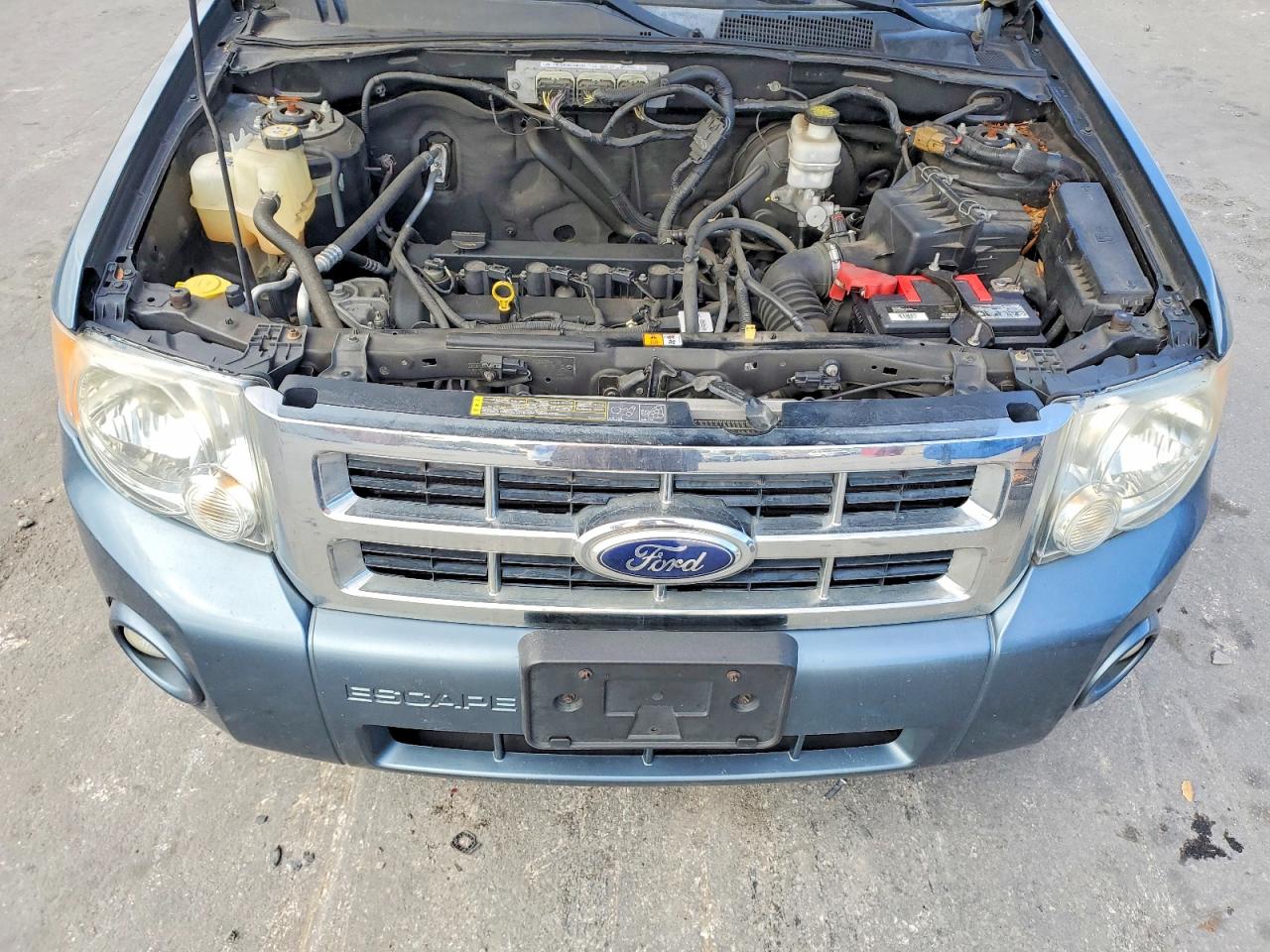 2012 FORD ESCAPE XLT photo 12