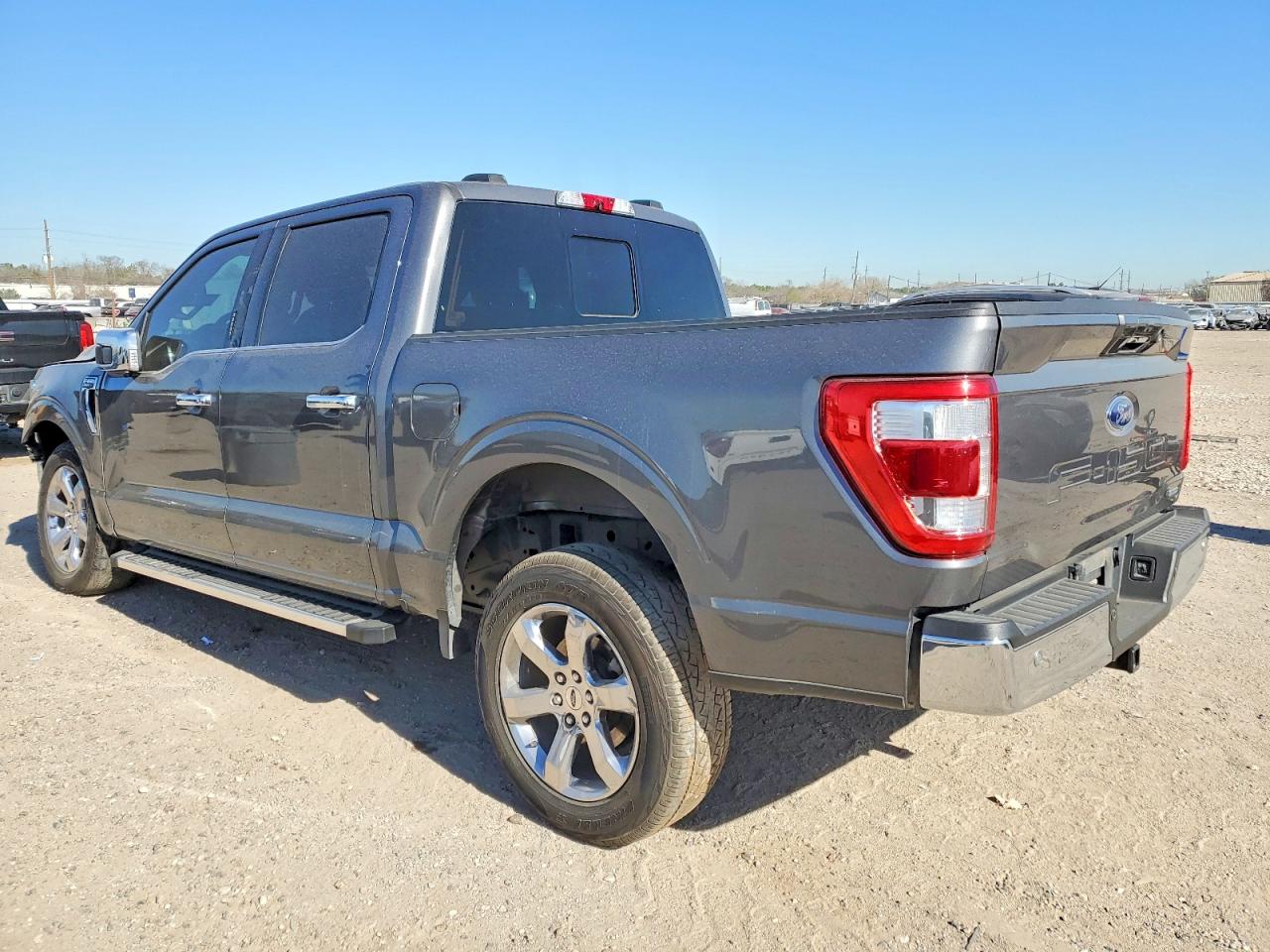 2022 FORD F150 SUPERCREW photo 2