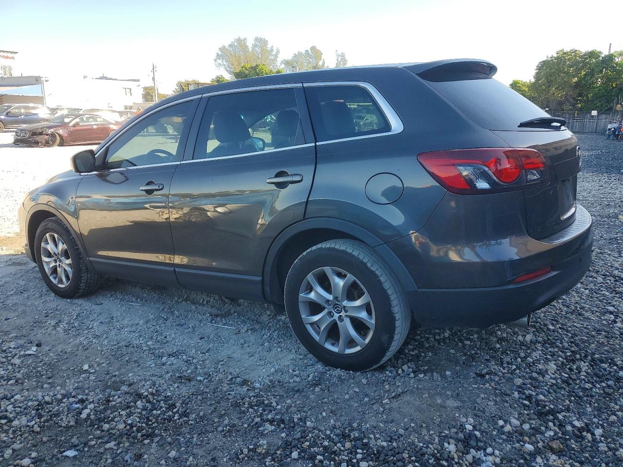 2015 MAZDA CX-9 TOURING photo 2