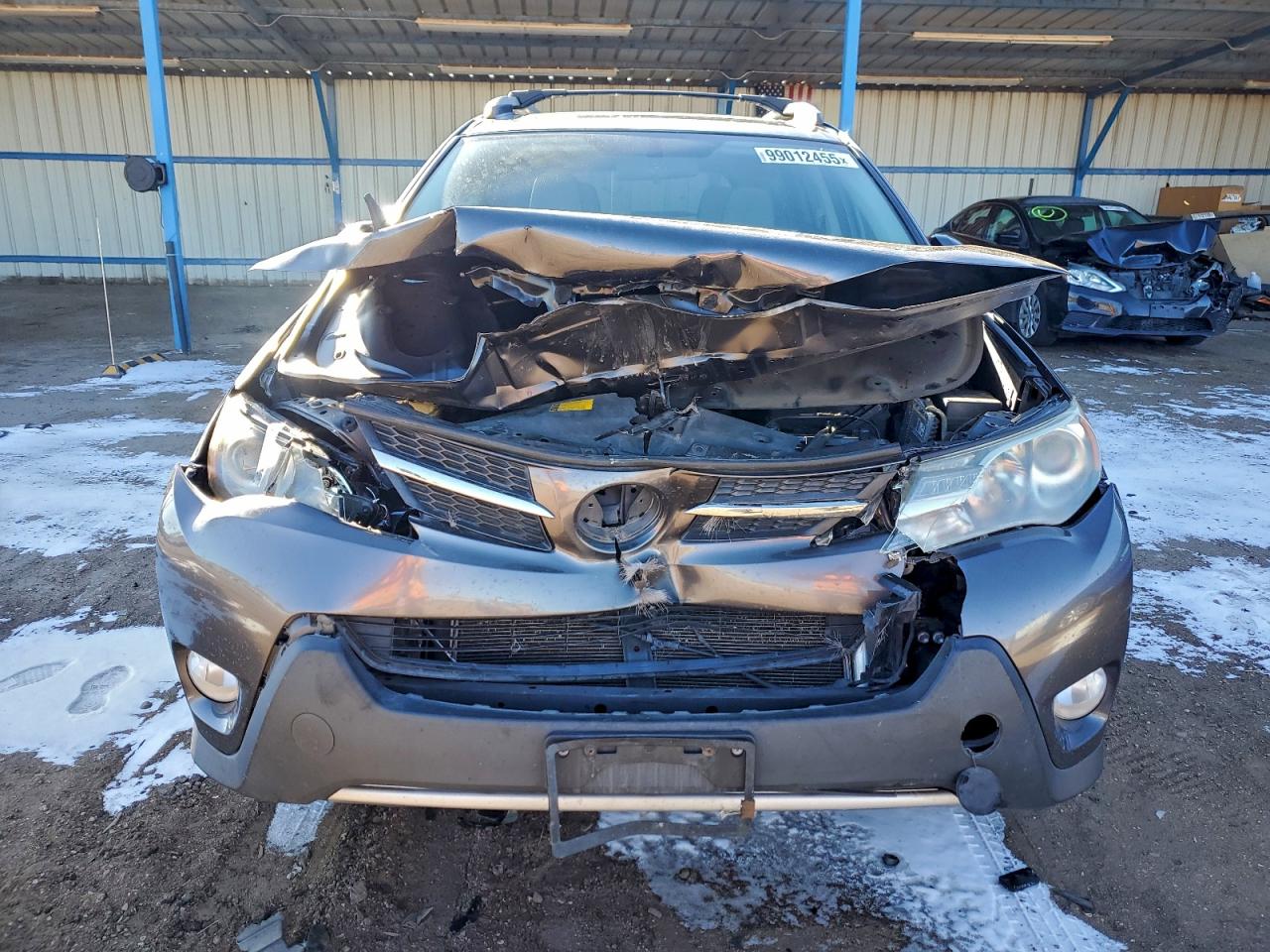 2015 TOYOTA RAV4 XLE photo 5