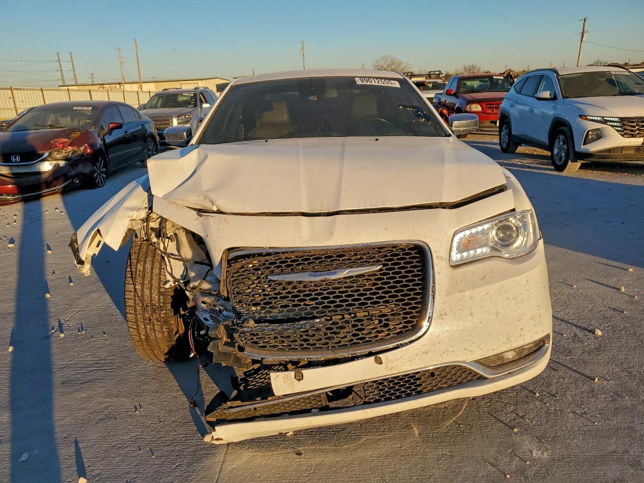 2018 CHRYSLER 300 LIMITED photo 5