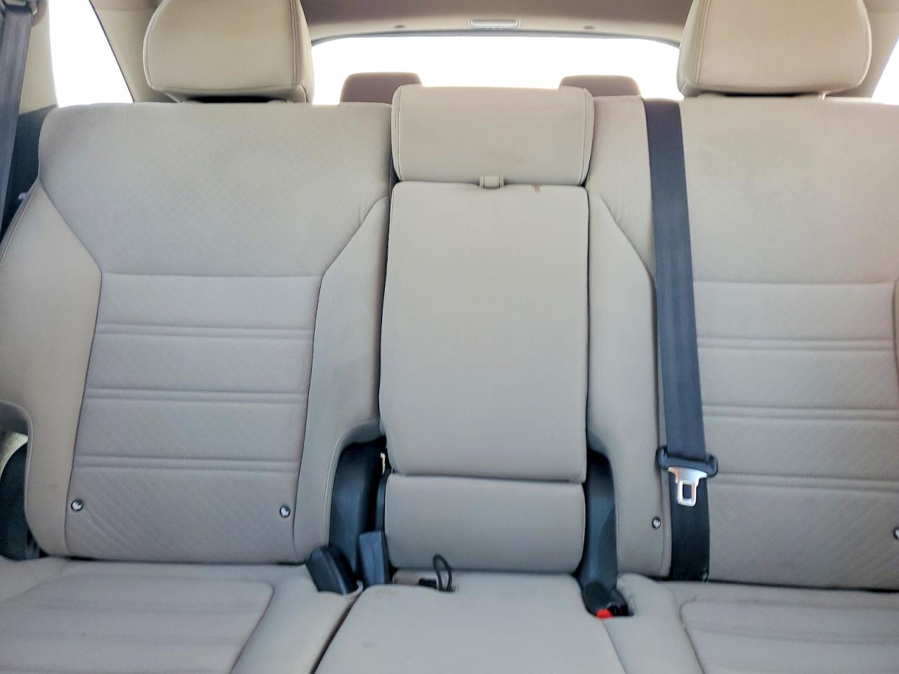 2016 KIA SORENTO LX photo 10