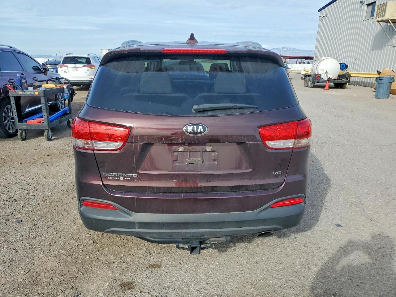 2016 KIA SORENTO LX photo 6
