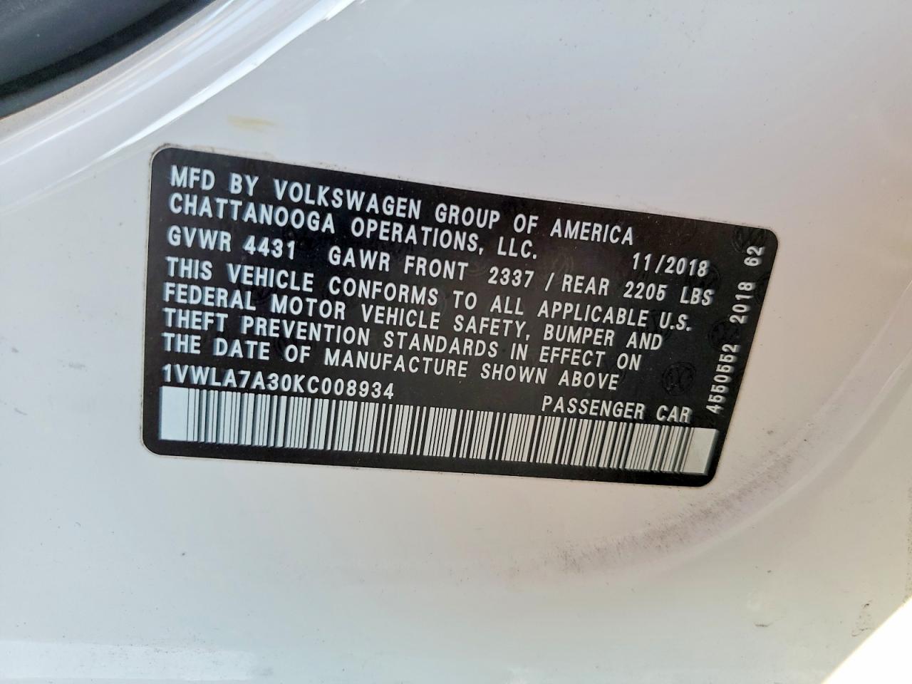 2019 VOLKSWAGEN PASSAT WOLFSBURG photo 12