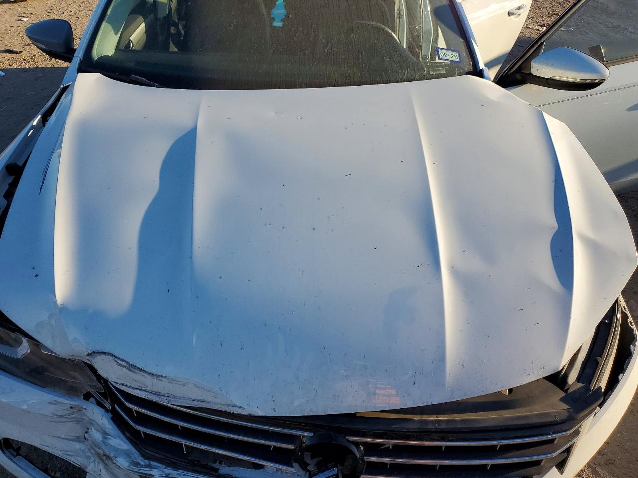 2019 VOLKSWAGEN PASSAT WOLFSBURG photo 11