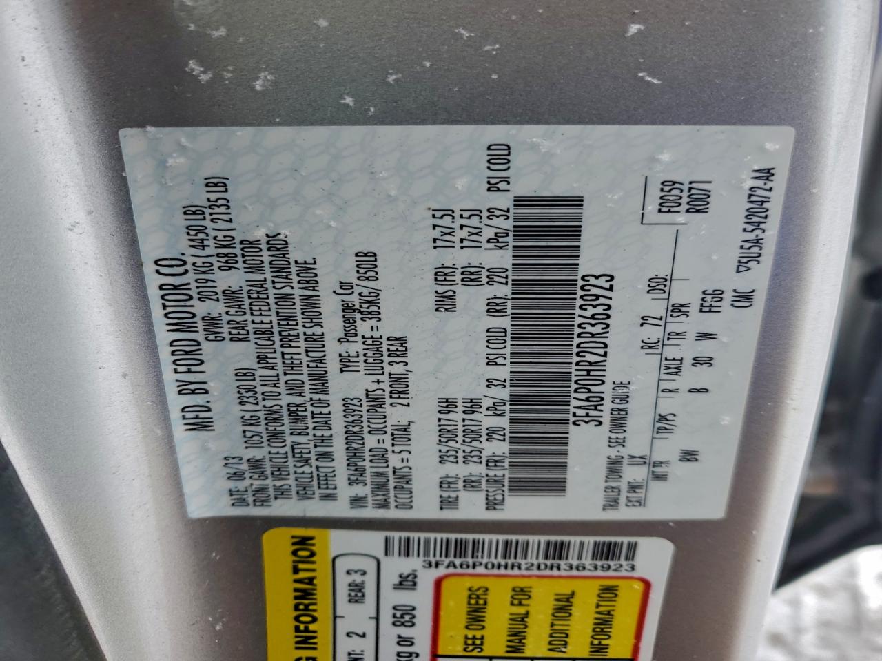 2013 FORD FUSION SE photo 12