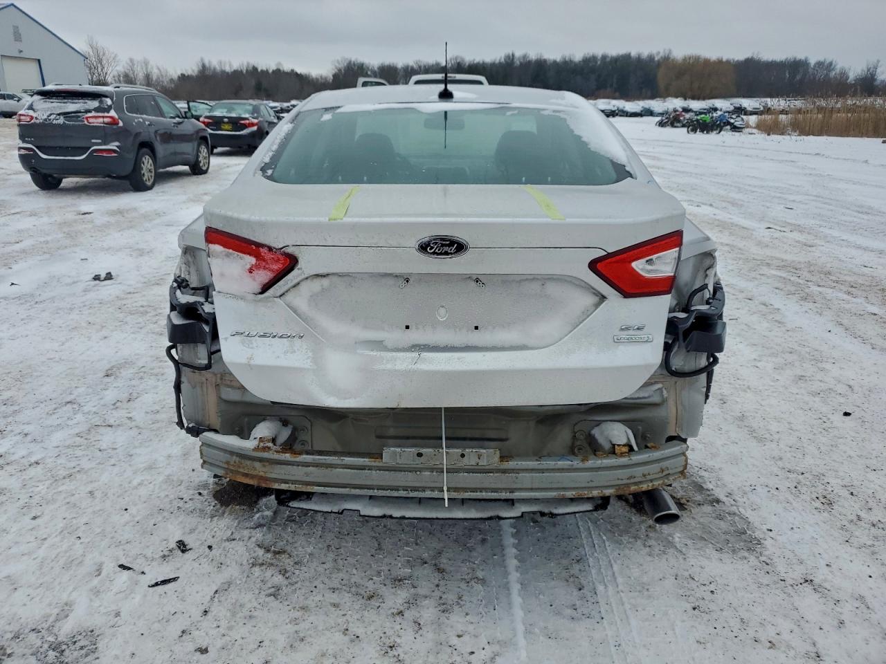 2013 FORD FUSION SE photo 6