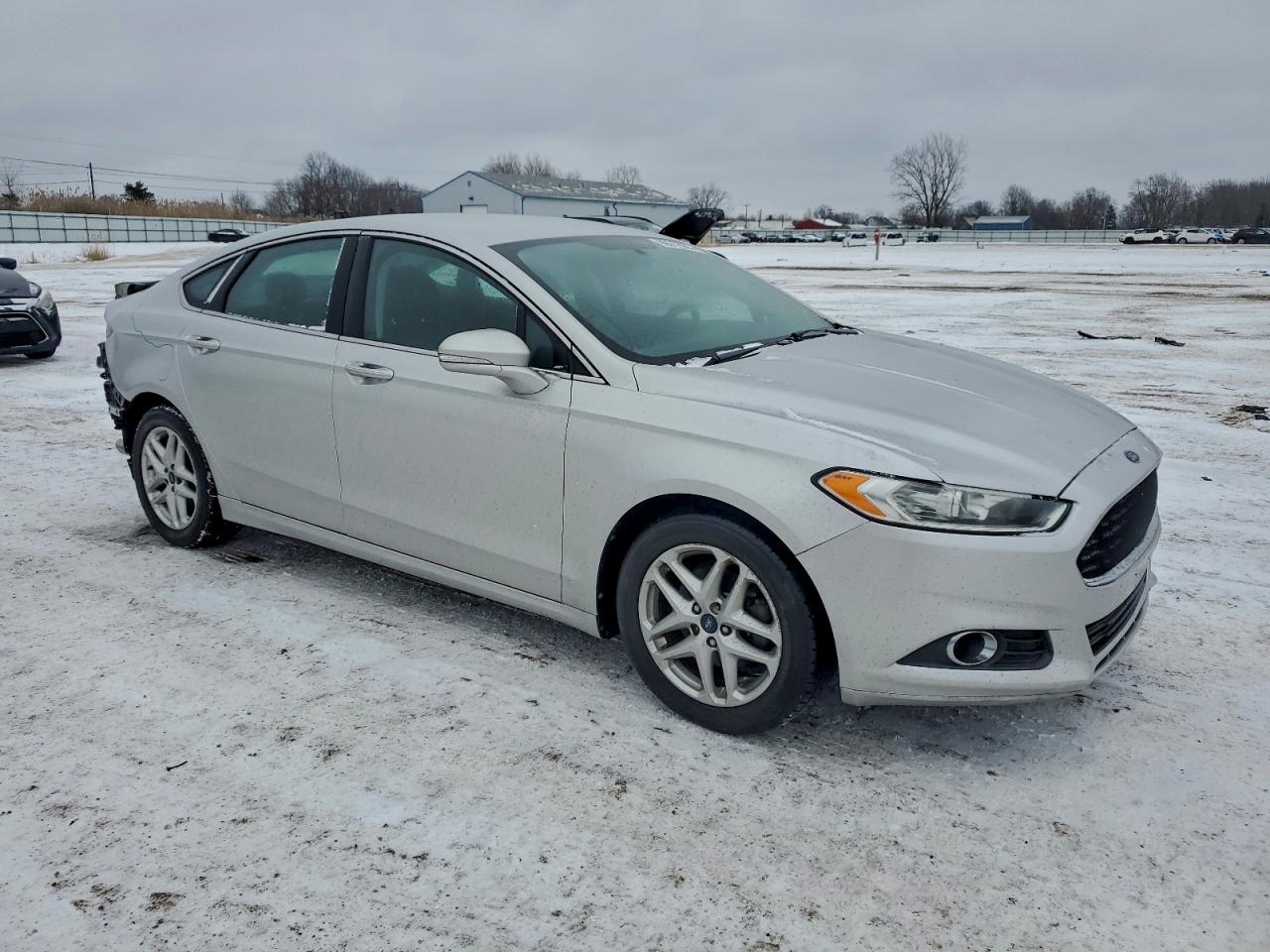 2013 FORD FUSION SE photo 4