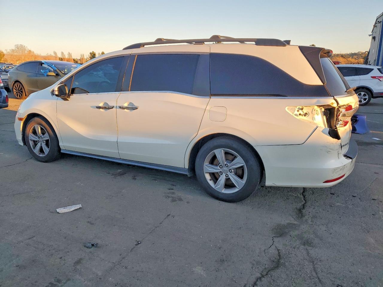 2019 HONDA ODYSSEY EXL photo 2