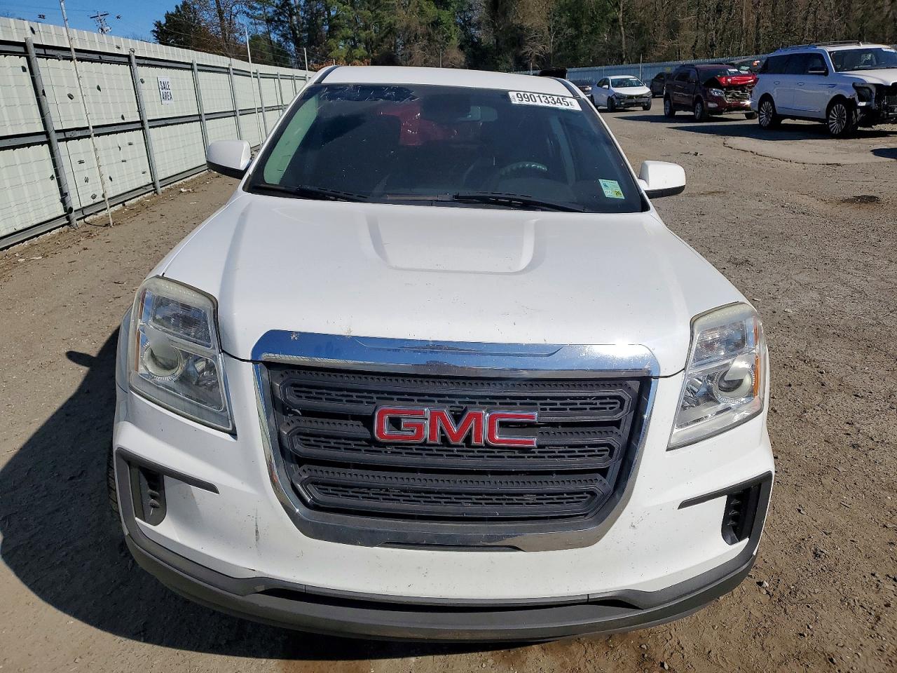 2017 GMC TERRAIN SLE photo 5