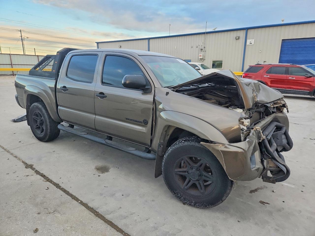 2012 TOYOTA TACOMA DOUBLE CAB PRERUNNER photo 4