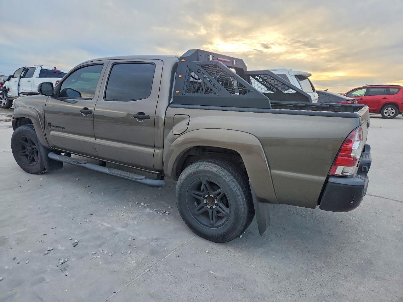 2012 TOYOTA TACOMA DOUBLE CAB PRERUNNER photo 2