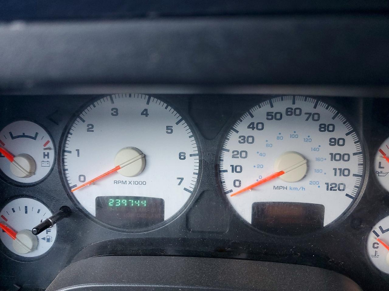 2002 DODGE RAM 1500 photo 17
