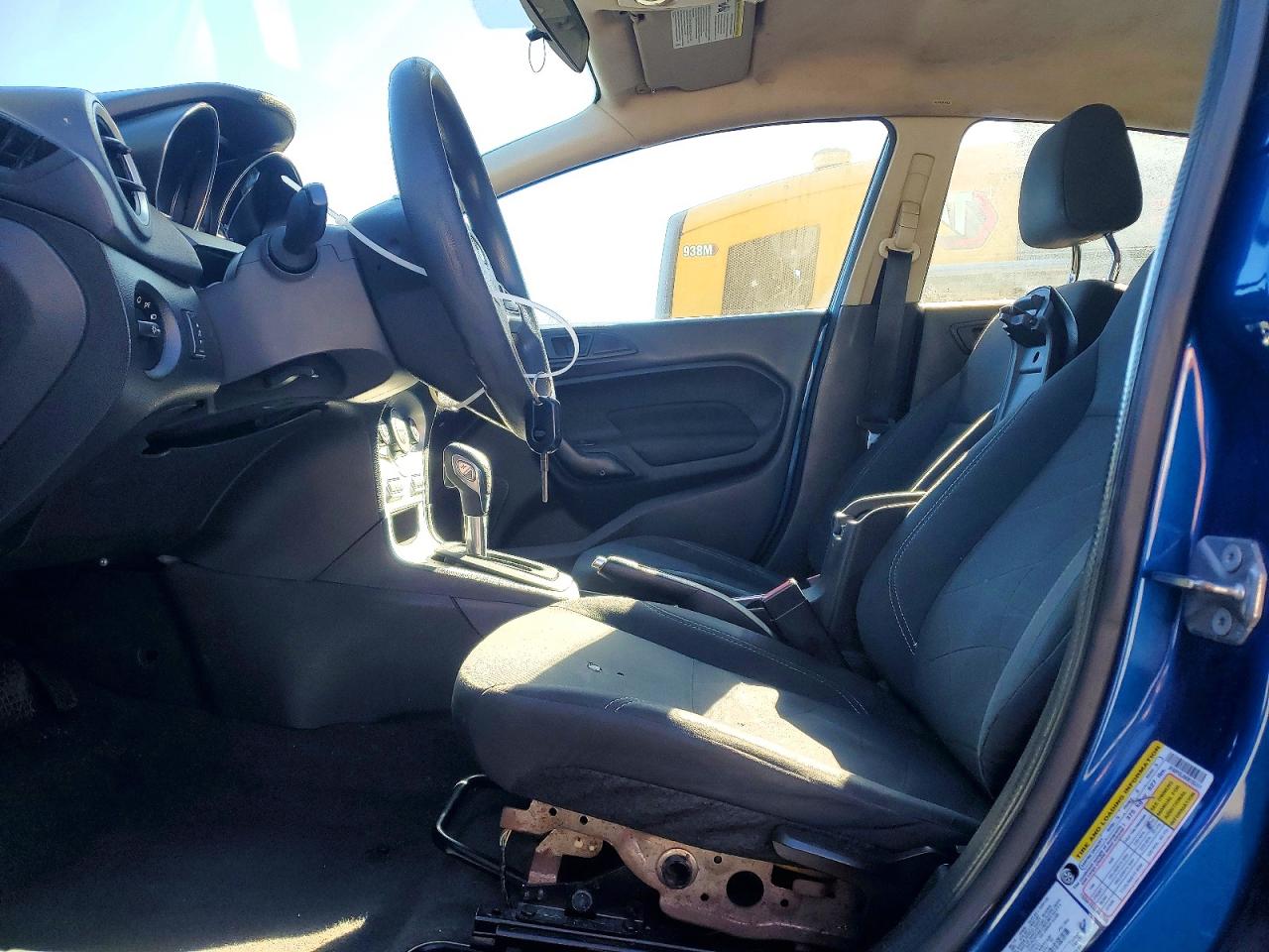 2019 FORD FIESTA SE photo 7