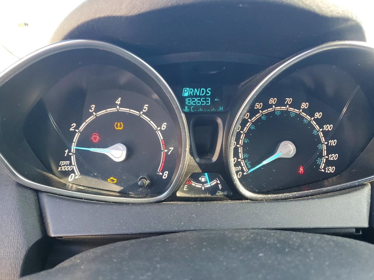 2019 FORD FIESTA SE photo 9