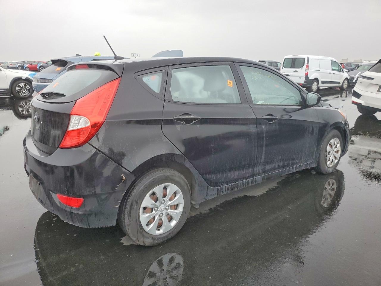 2016 HYUNDAI ACCENT SE photo 3