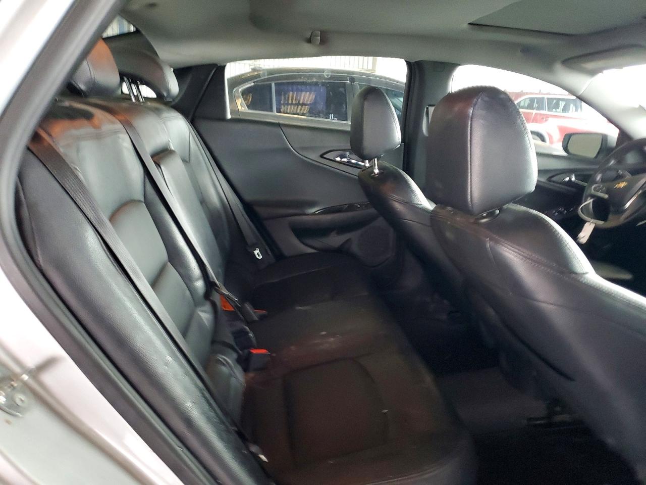 2017 CHEVROLET MALIBU LS photo 10