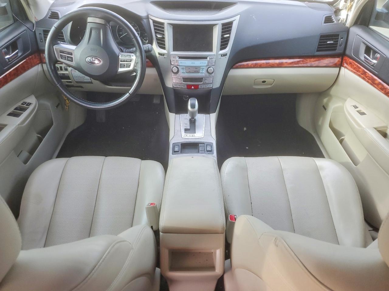2011 SUBARU OUTBACK 3.6R LIMITED photo 8