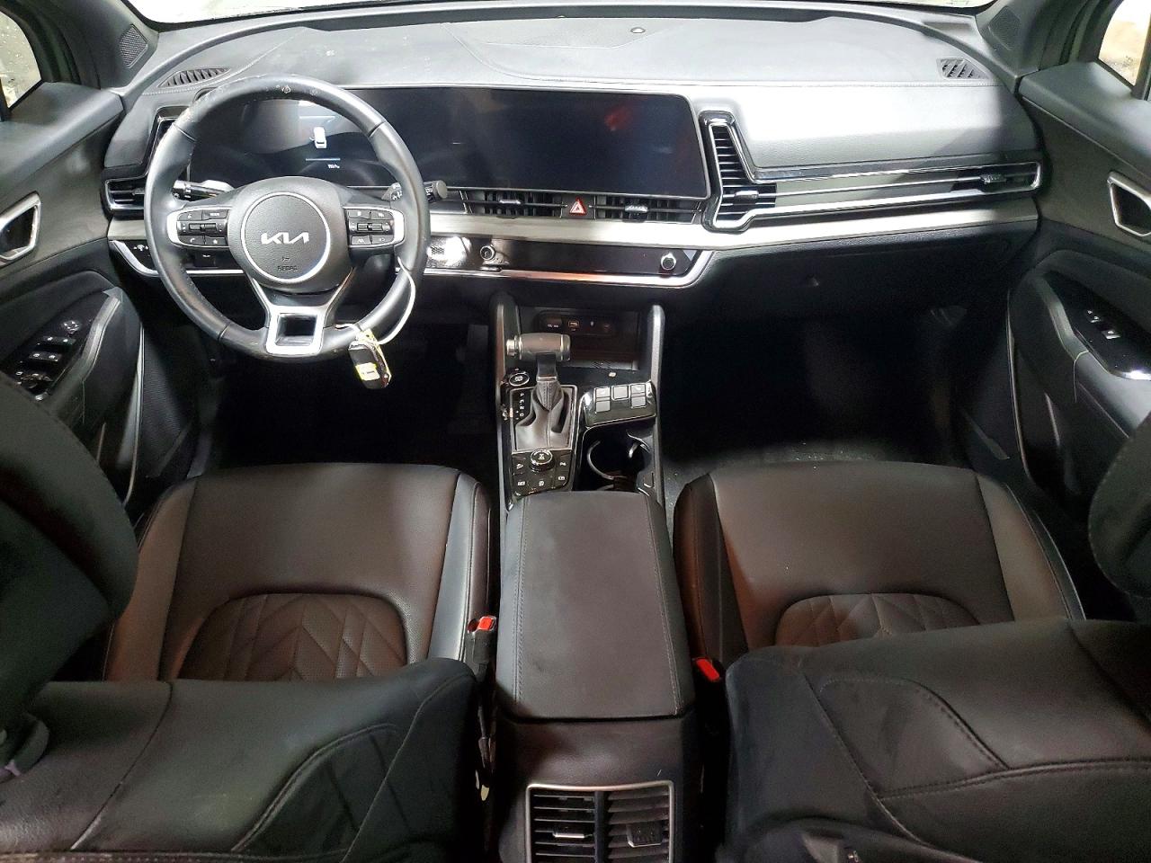 2025 KIA SPORTAGE X-LINE photo 15