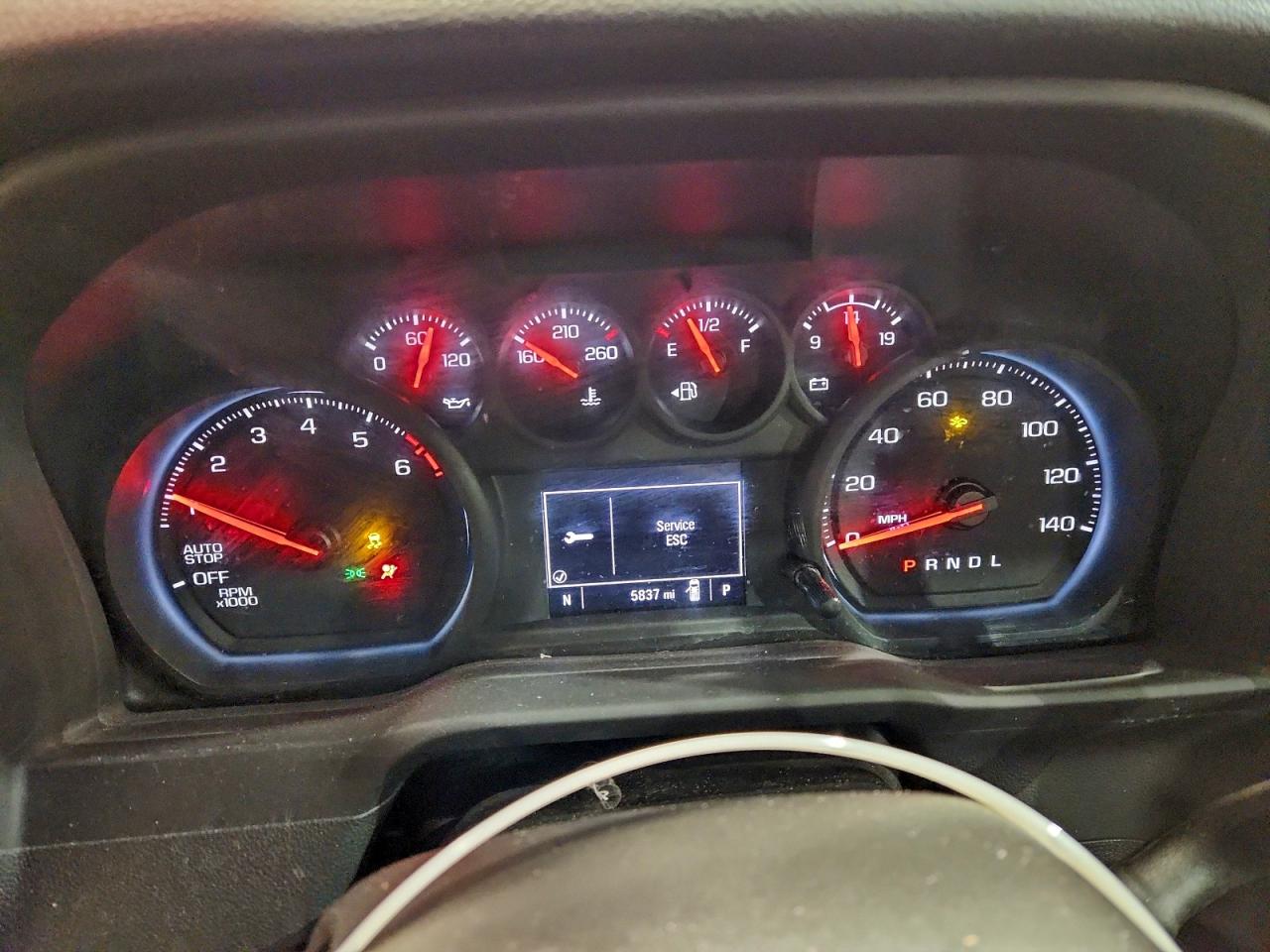 2025 CHEVROLET SILVERADO C1500 photo 9