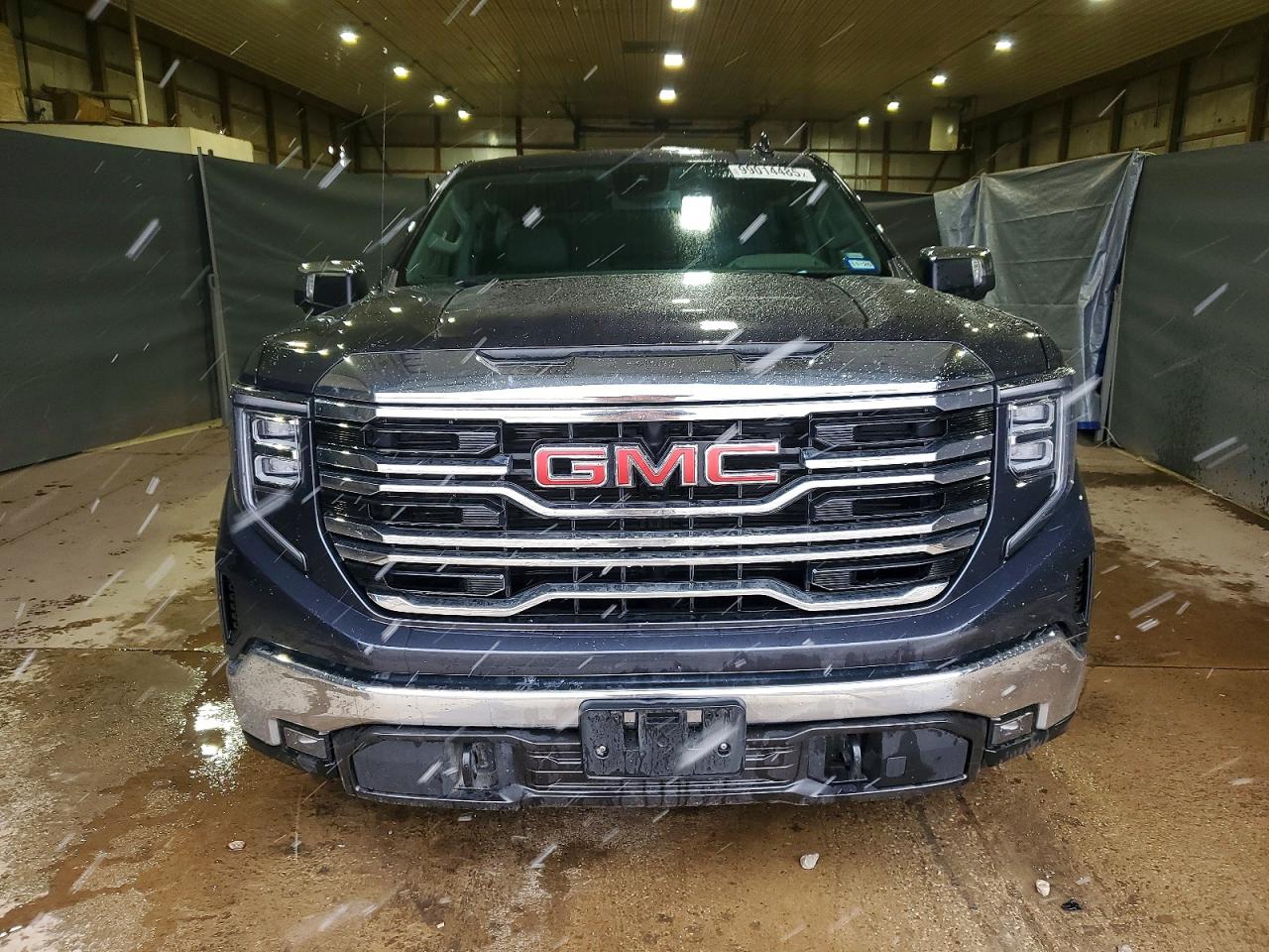 2025 GMC SIERRA C1500 SLT photo 5