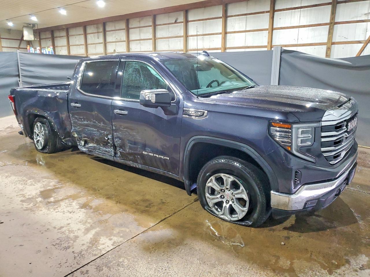 2025 GMC SIERRA C1500 SLT photo 4