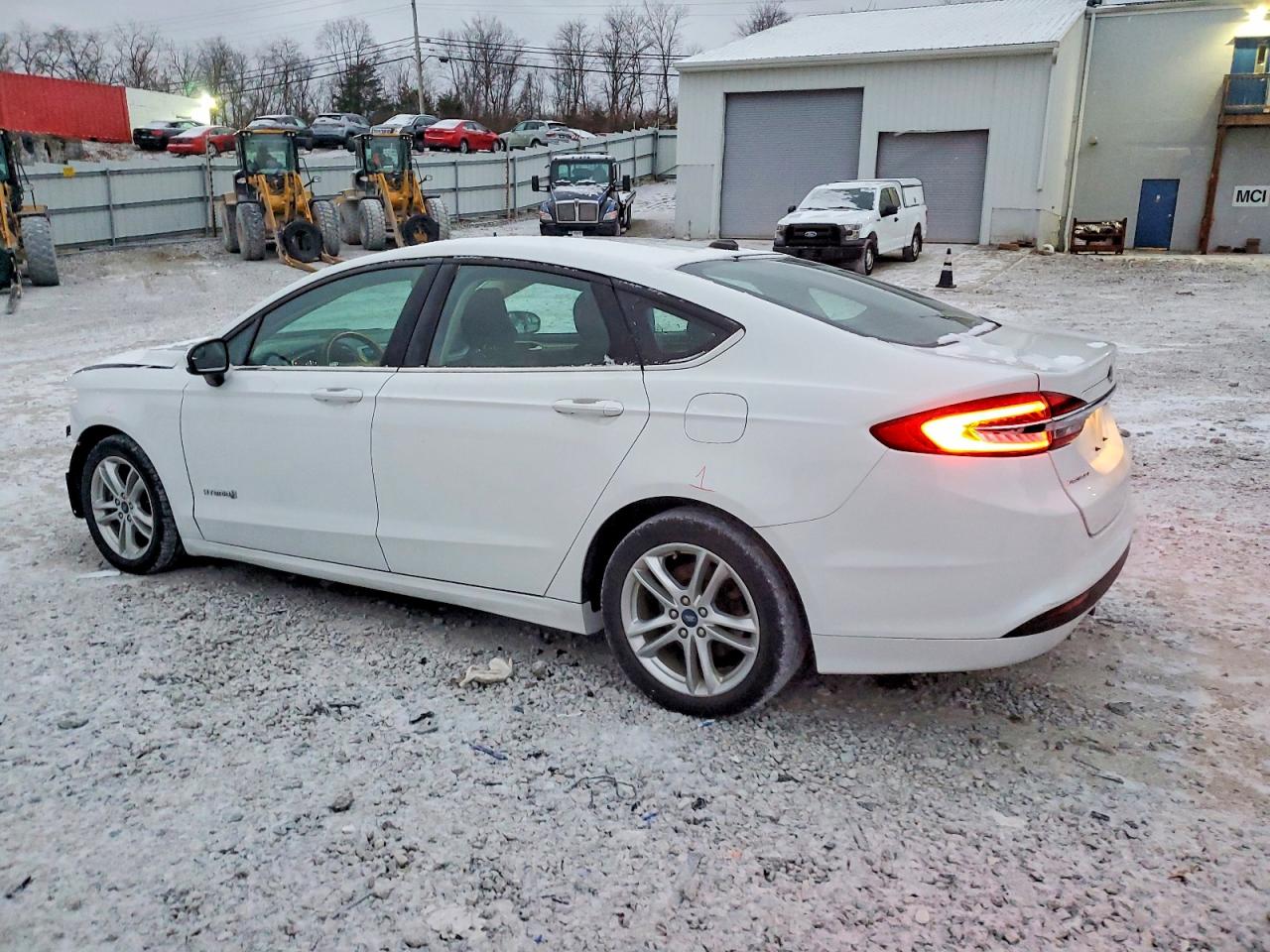 2018 FORD FUSION SE HYBRID photo 2