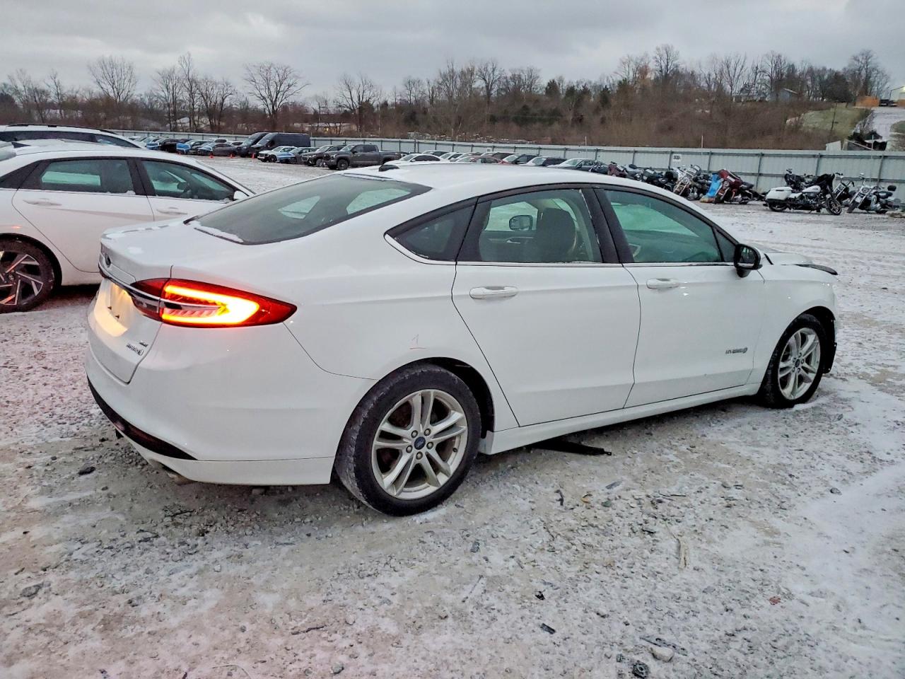 2018 FORD FUSION SE HYBRID photo 3