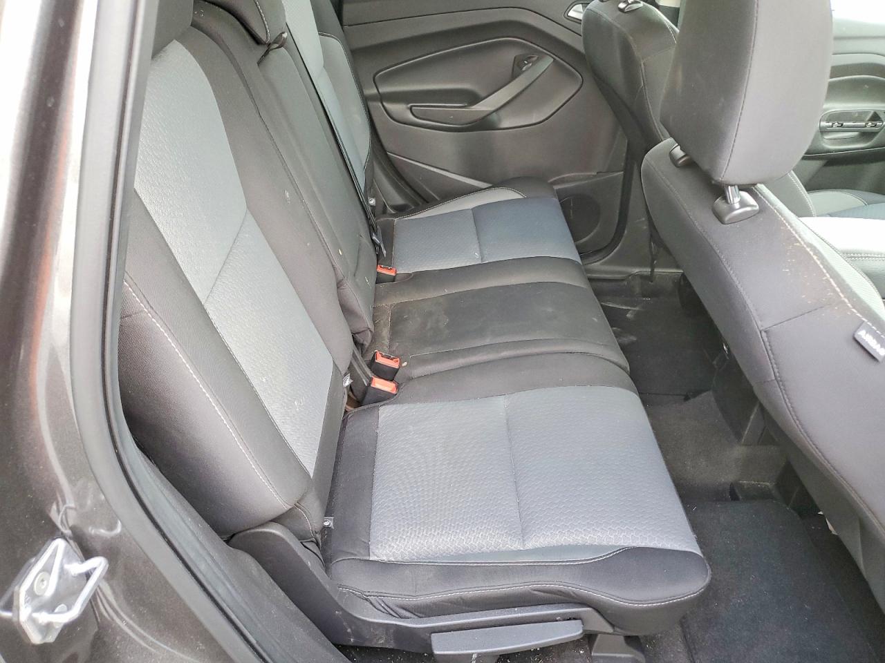 2018 FORD ESCAPE SE photo 10