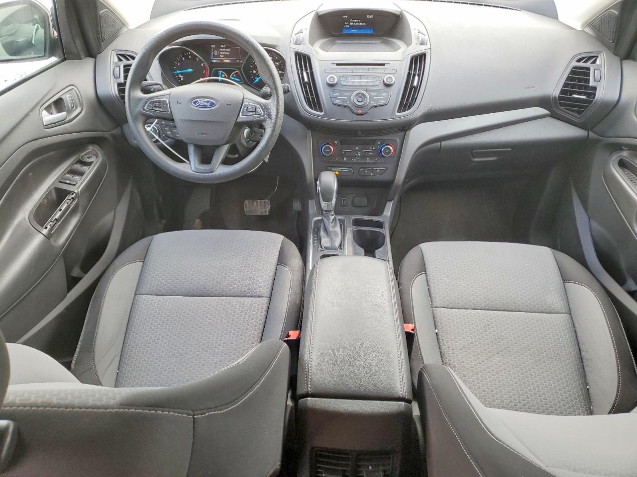 2018 FORD ESCAPE SE photo 8