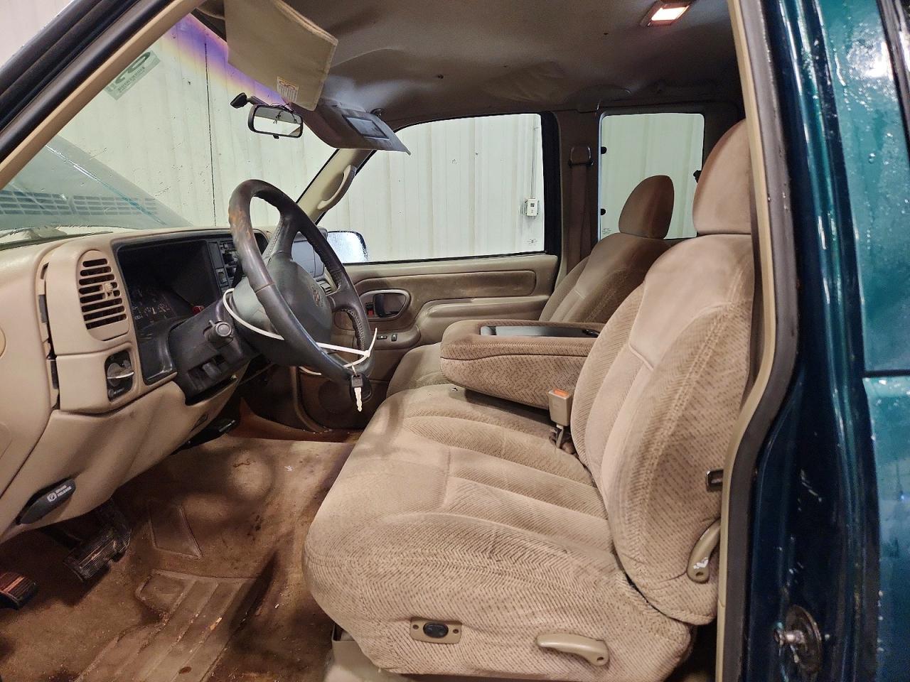 1998 CHEVROLET GMT-400 C1500 photo 13
