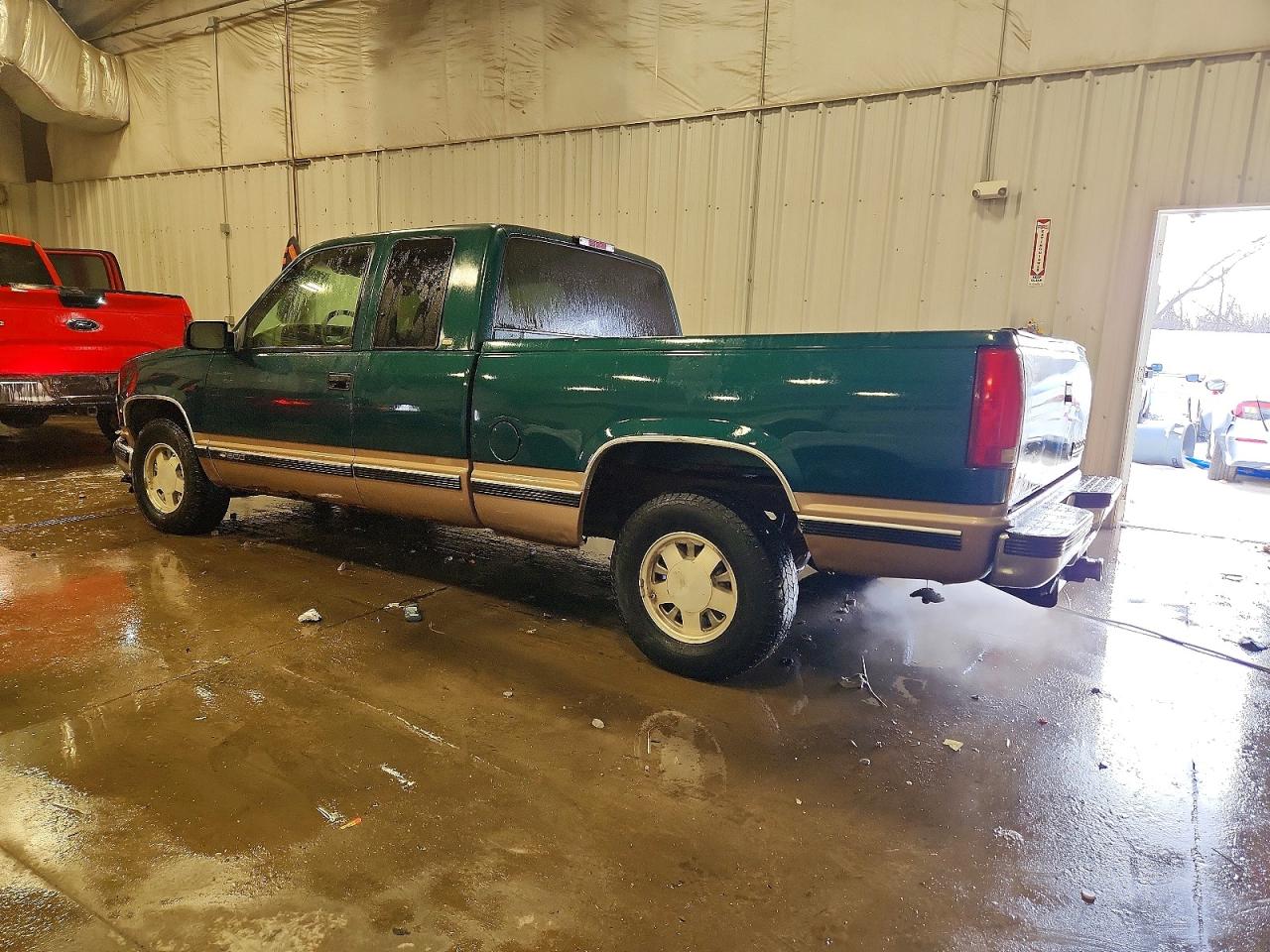 1998 CHEVROLET GMT-400 C1500 photo 3