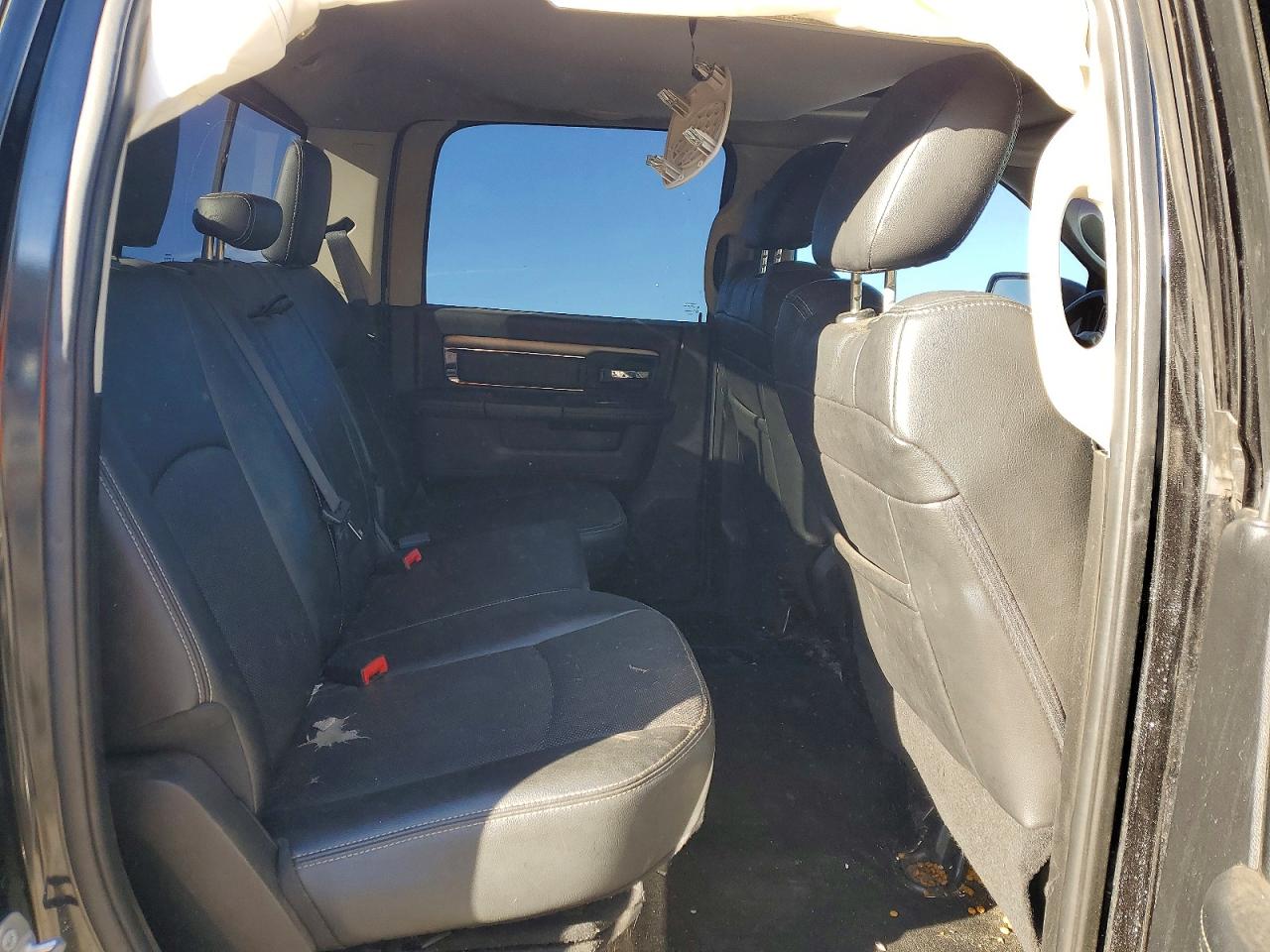 2015 RAM 1500 SPORT photo 10