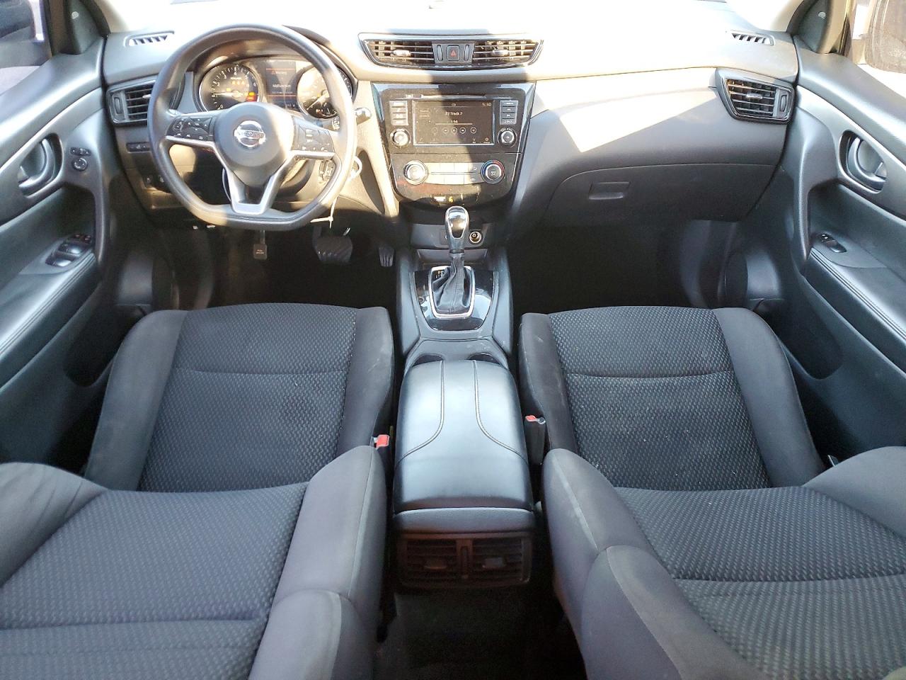 2020 NISSAN ROGUE SPORT S photo 15